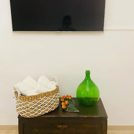 アパート Donna Filomena モノーポリ